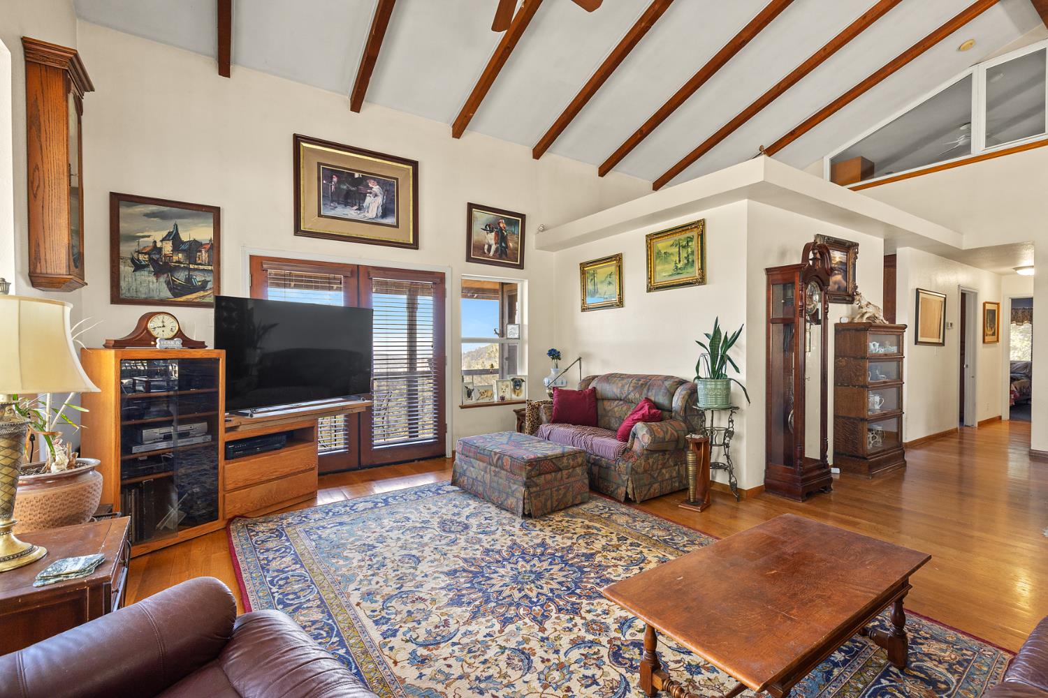 188 Patton Peak Road Oroville, CA 95965 - Photo 4 of 46