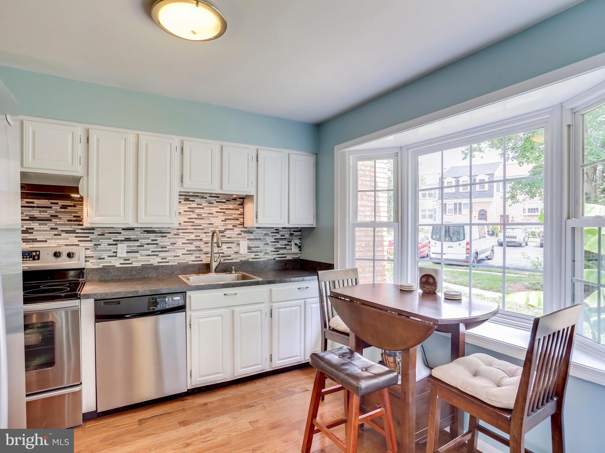 2937 Seminole Road Woodbridge, VA 22192 - Photo 2 of 25 Kitchen