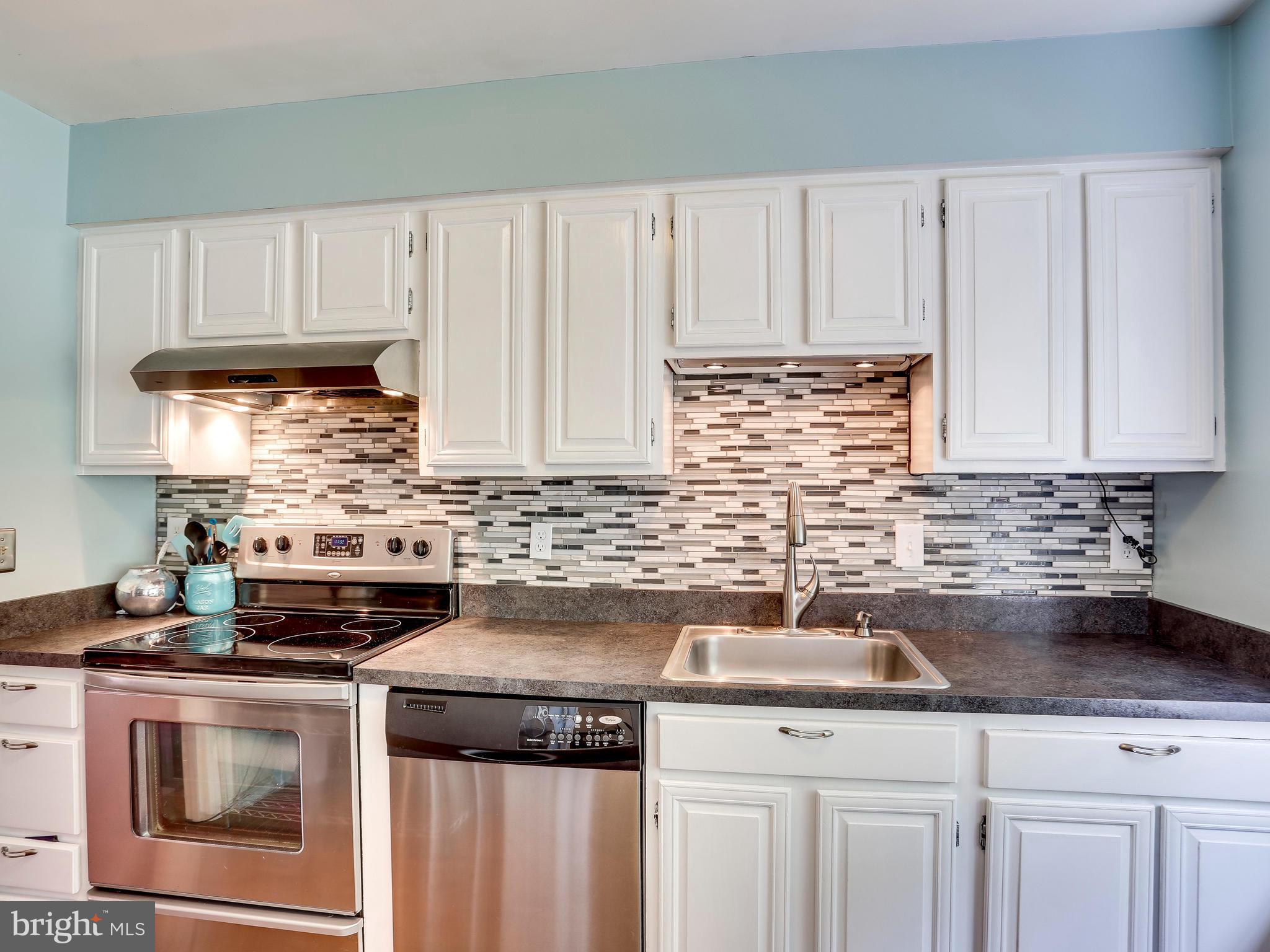 2937 Seminole Road Woodbridge, VA 22192 - Photo 6 of 25 Kitchen