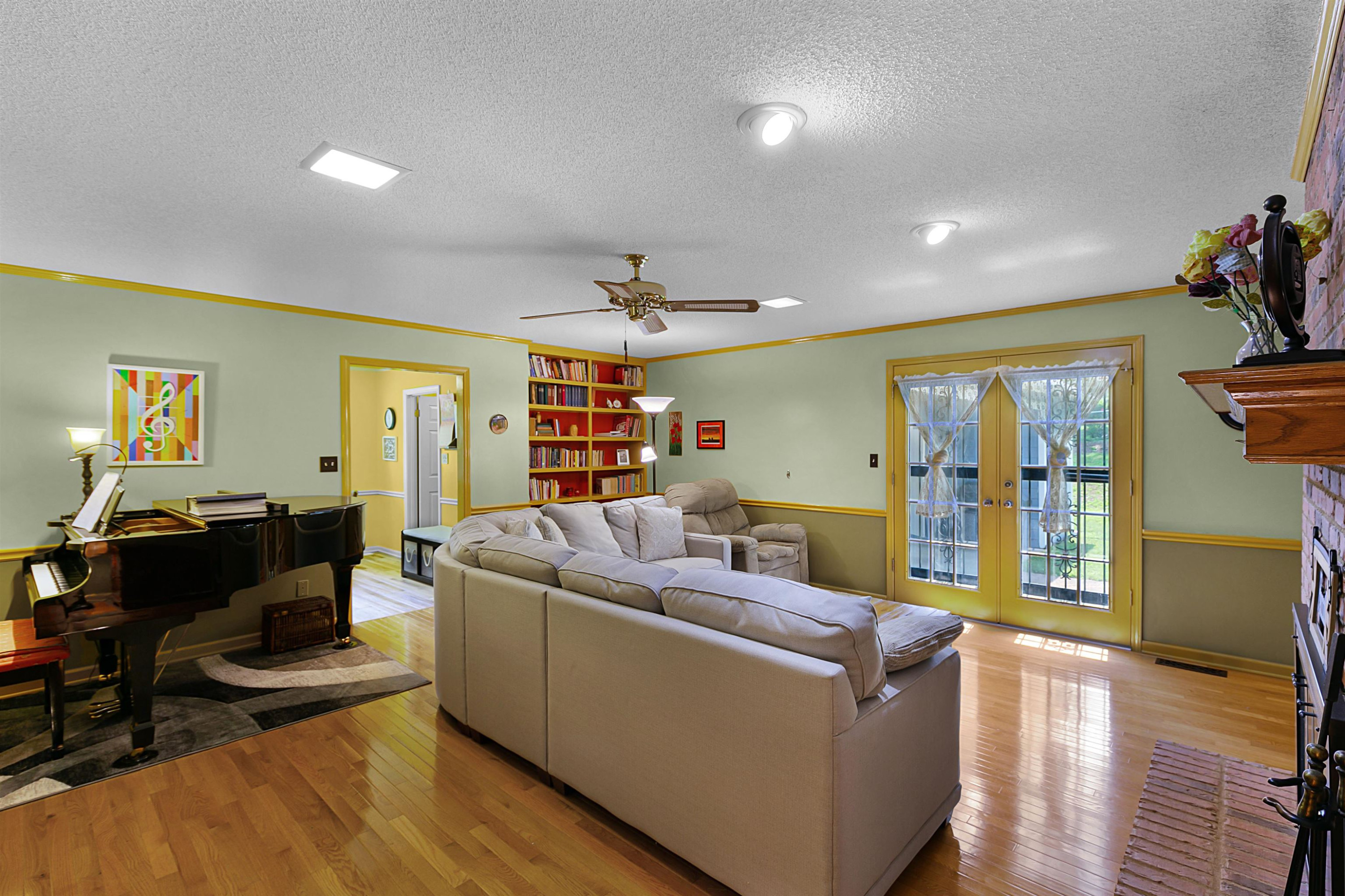 72 Ridgedale Drive Jackson, TN 38305 - Photo 3 of 16 Photo 3