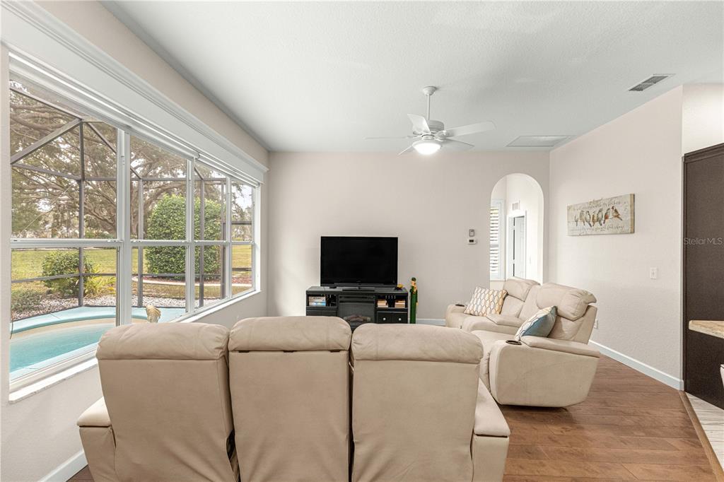 17187 Southeast 116th Court Road Summerfield, FL 34491 - Photo 15 of 59