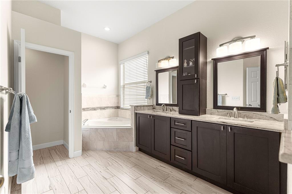 17187 Southeast 116th Court Road Summerfield, FL 34491 - Photo 21 of 59