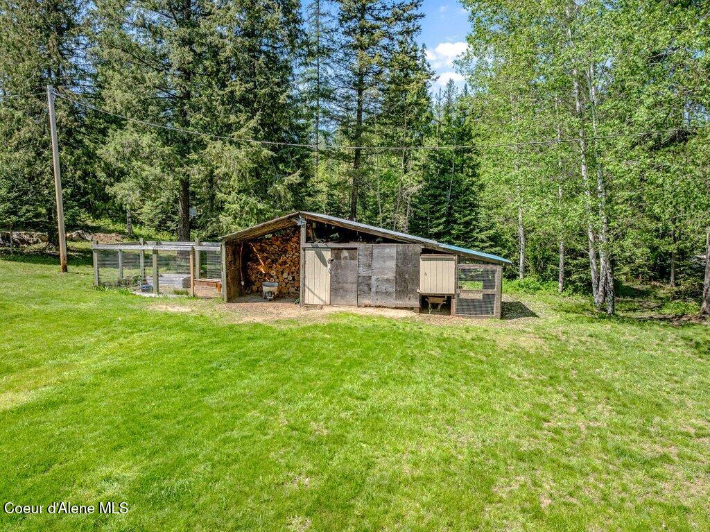 3183 Eastside Road Priest River, ID 83856 - Photo 82 of 85 Workshop/Chicken Coop