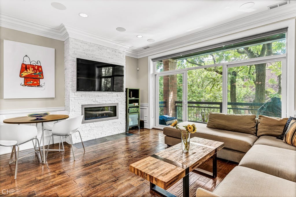 1418 West Fillmore Street, Unit 2E Chicago, IL 60607 - Photo 6 of 27