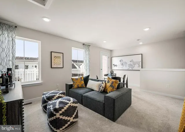 $3,400 | 35 East Front Street, Bridgeport, PA 19405