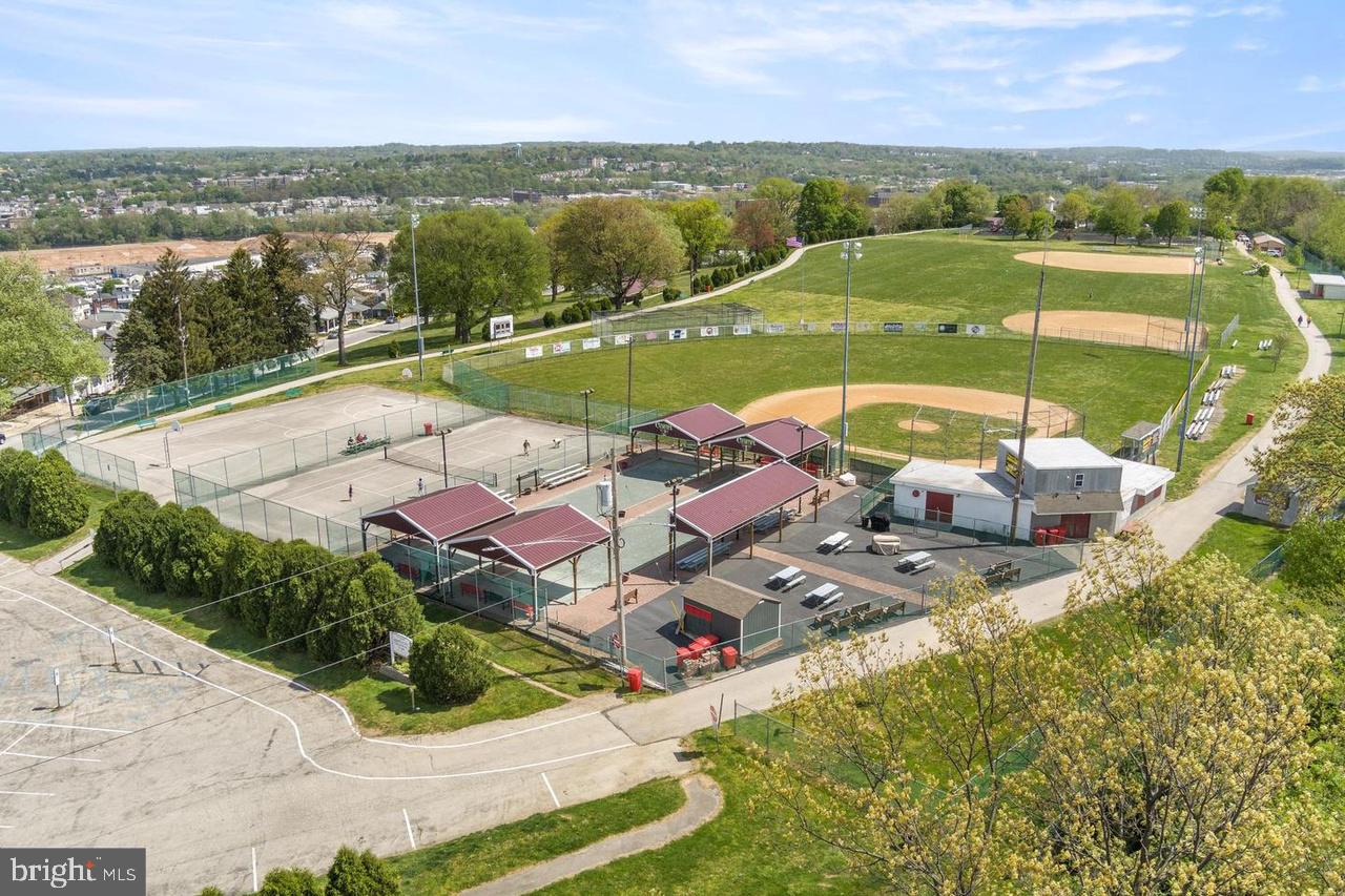 35 East Front Street Bridgeport, PA 19405 - Photo 25 of 27