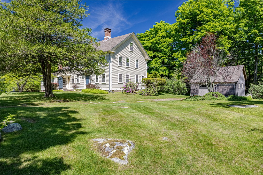 123 Foster Center Road Foster, RI 02825 - Photo 3 of 35