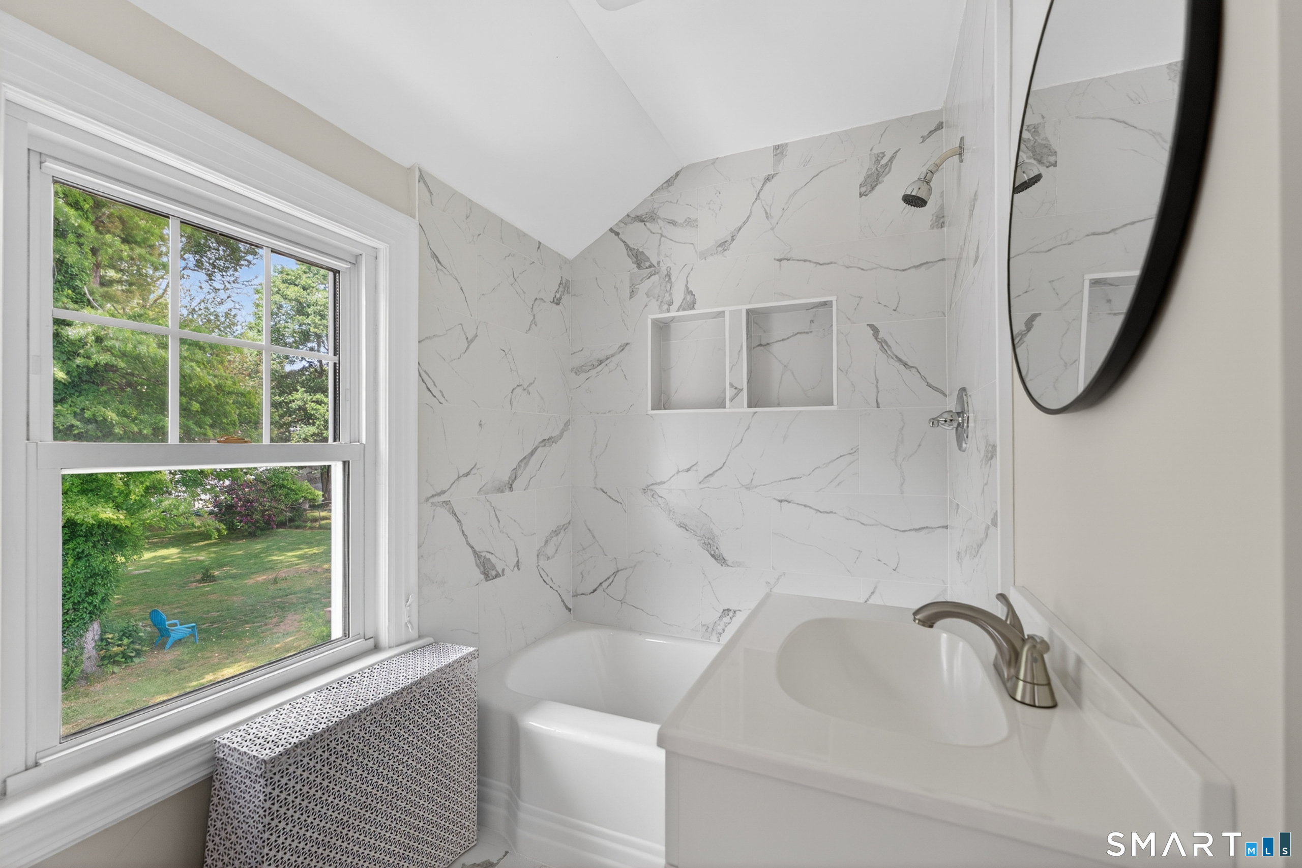 55 Woodlawn Road New London, CT 06320 - Photo 23 of 36