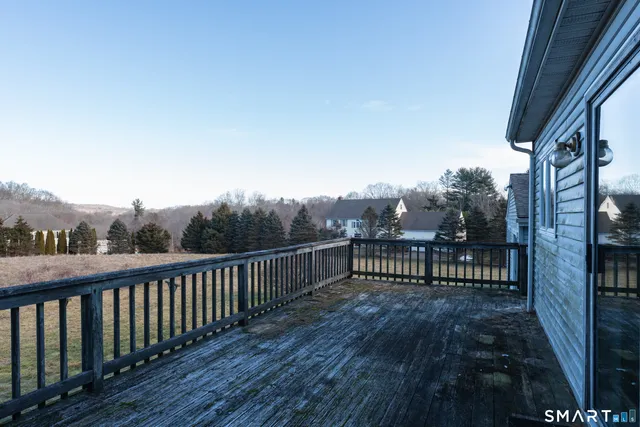 $350,000 | 250 Elm Street, Guilford, CT 06437