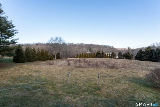 $350,000 | 250 Elm Street, Guilford, CT 06437