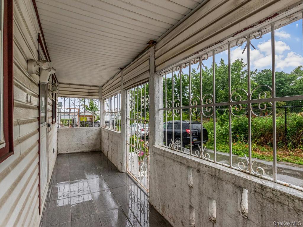901 Harding Park Bronx, NY 10473 - Photo 17 of 24