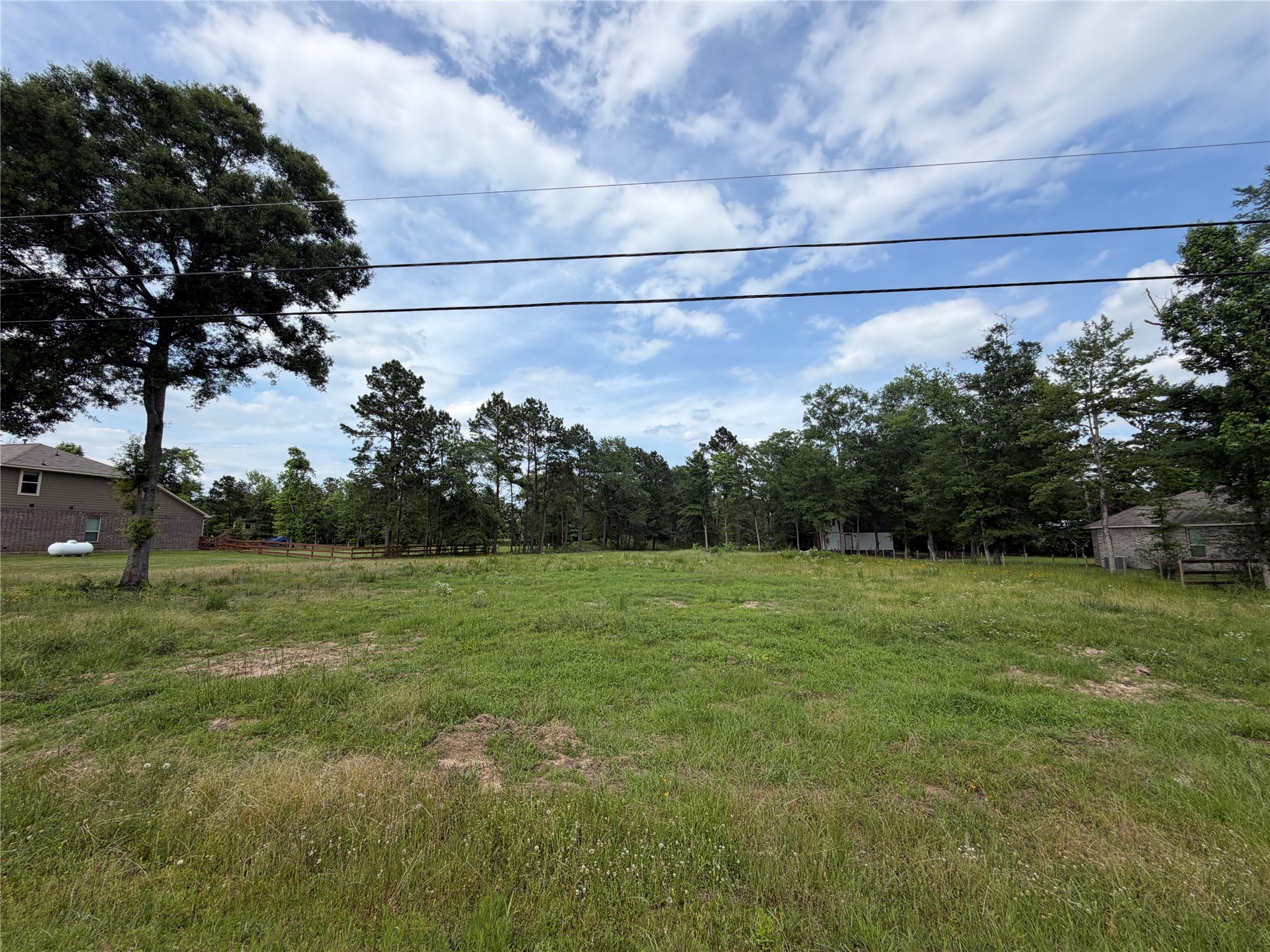 6218 Rolling Hills Road Conroe, TX 77303 - Photo 6 of 12
