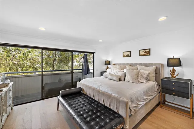 $1,850,000 | 12 Encore Court, Newport Beach, CA 92663