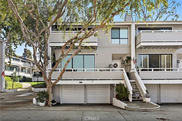 $1,850,000 | 12 Encore Court, Newport Beach, CA 92663