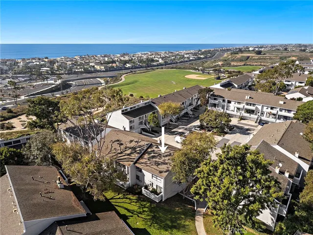 $1,850,000 | 12 Encore Court, Newport Beach, CA 92663