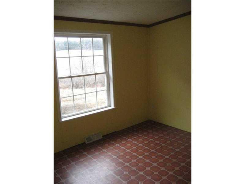 425 North Pond Road Warren, ME 04864 - Photo 16 of 22 Bedroom.