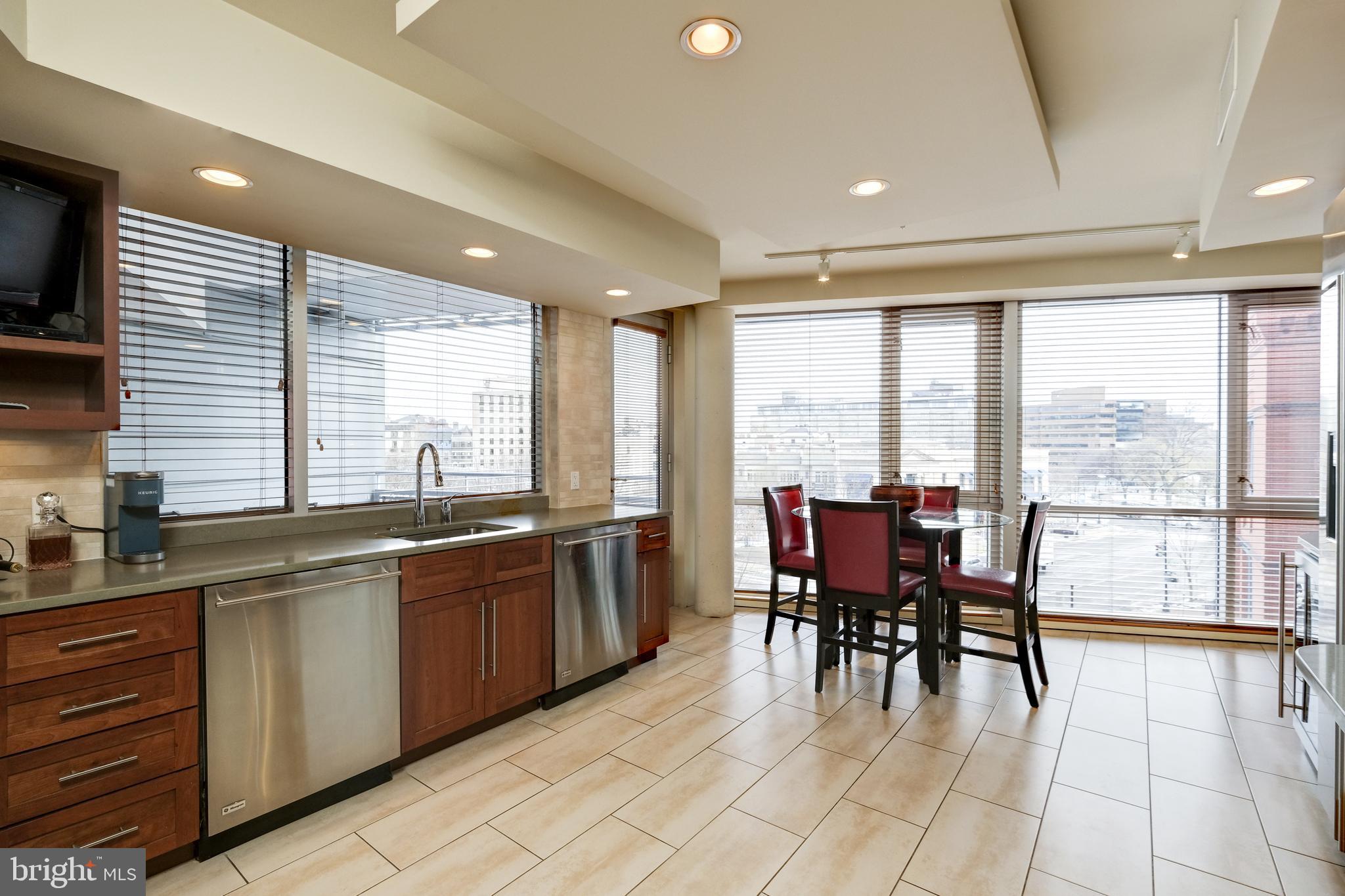 2000 Massachusetts Avenue Northwest, Unit R4 Washington, DC 20036 - Photo 19 of 65