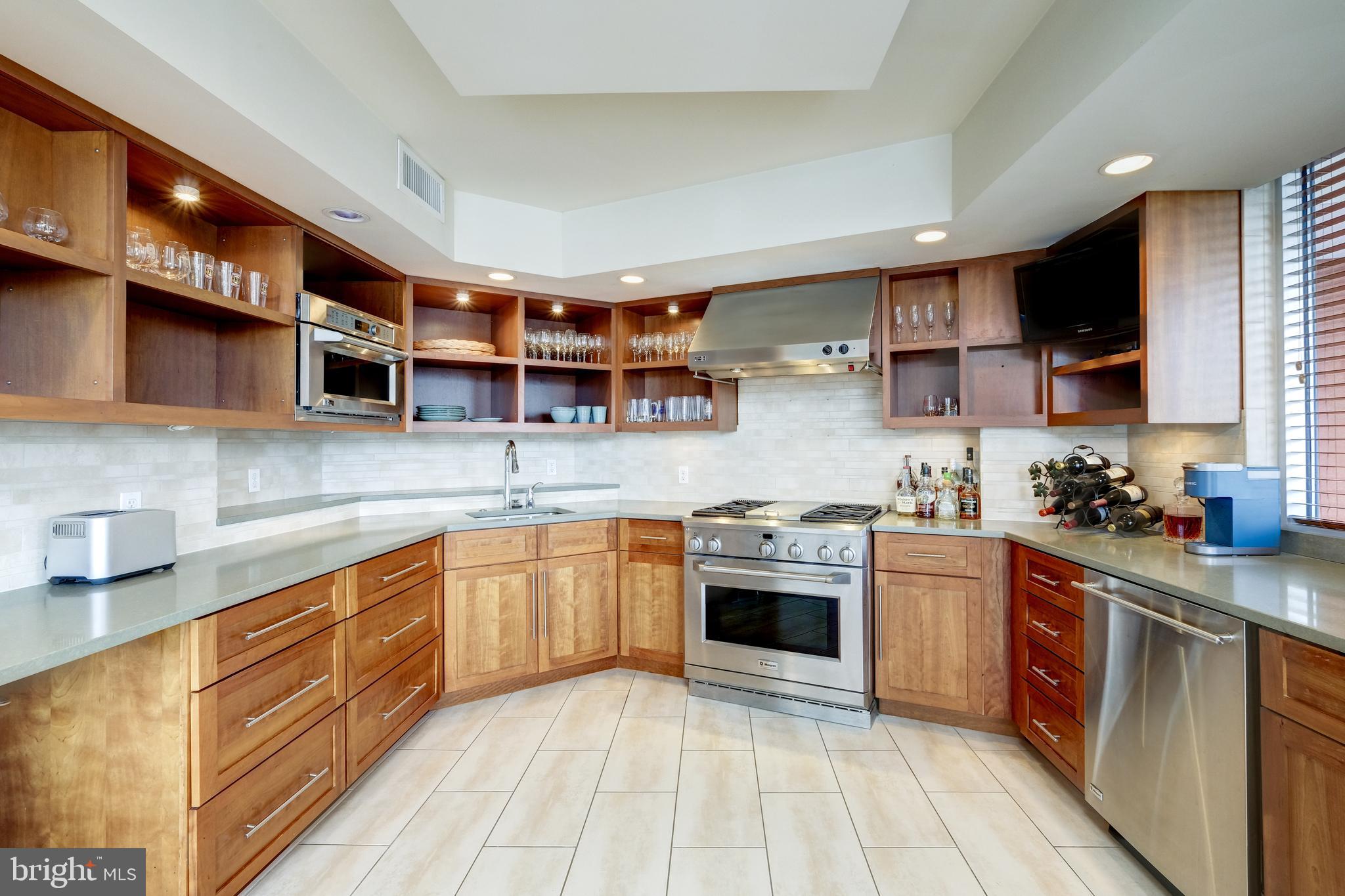 2000 Massachusetts Avenue Northwest, Unit R4 Washington, DC 20036 - Photo 22 of 65