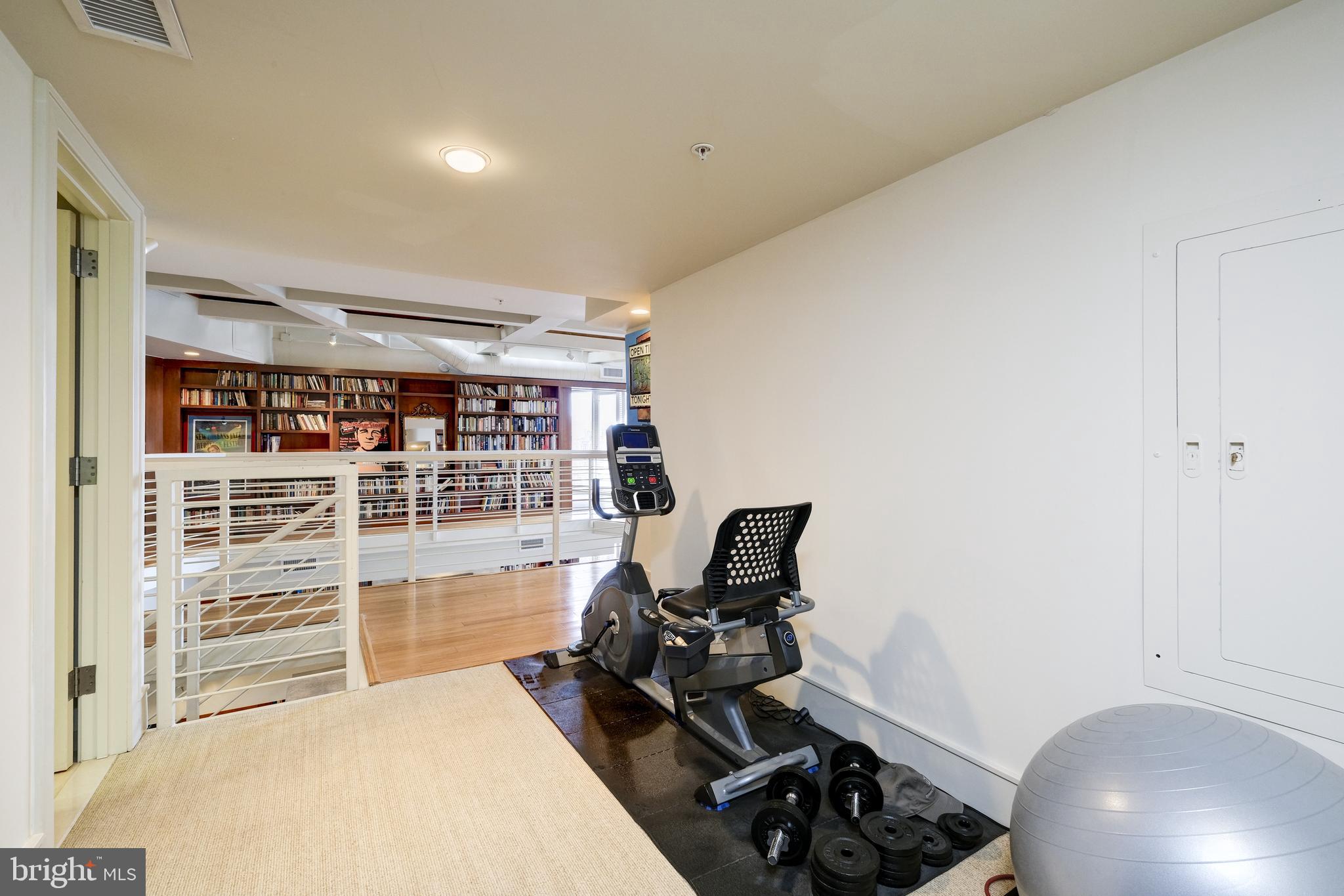 2000 Massachusetts Avenue Northwest, Unit R4 Washington, DC 20036 - Photo 28 of 65