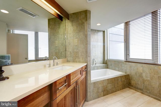 $2,225,000 | 2000 Massachusetts Avenue Northwest, Unit R4, Washington, DC 20036