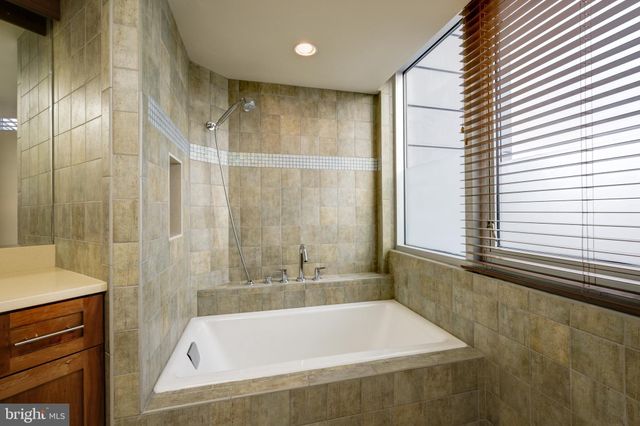 $2,225,000 | 2000 Massachusetts Avenue Northwest, Unit R4, Washington, DC 20036