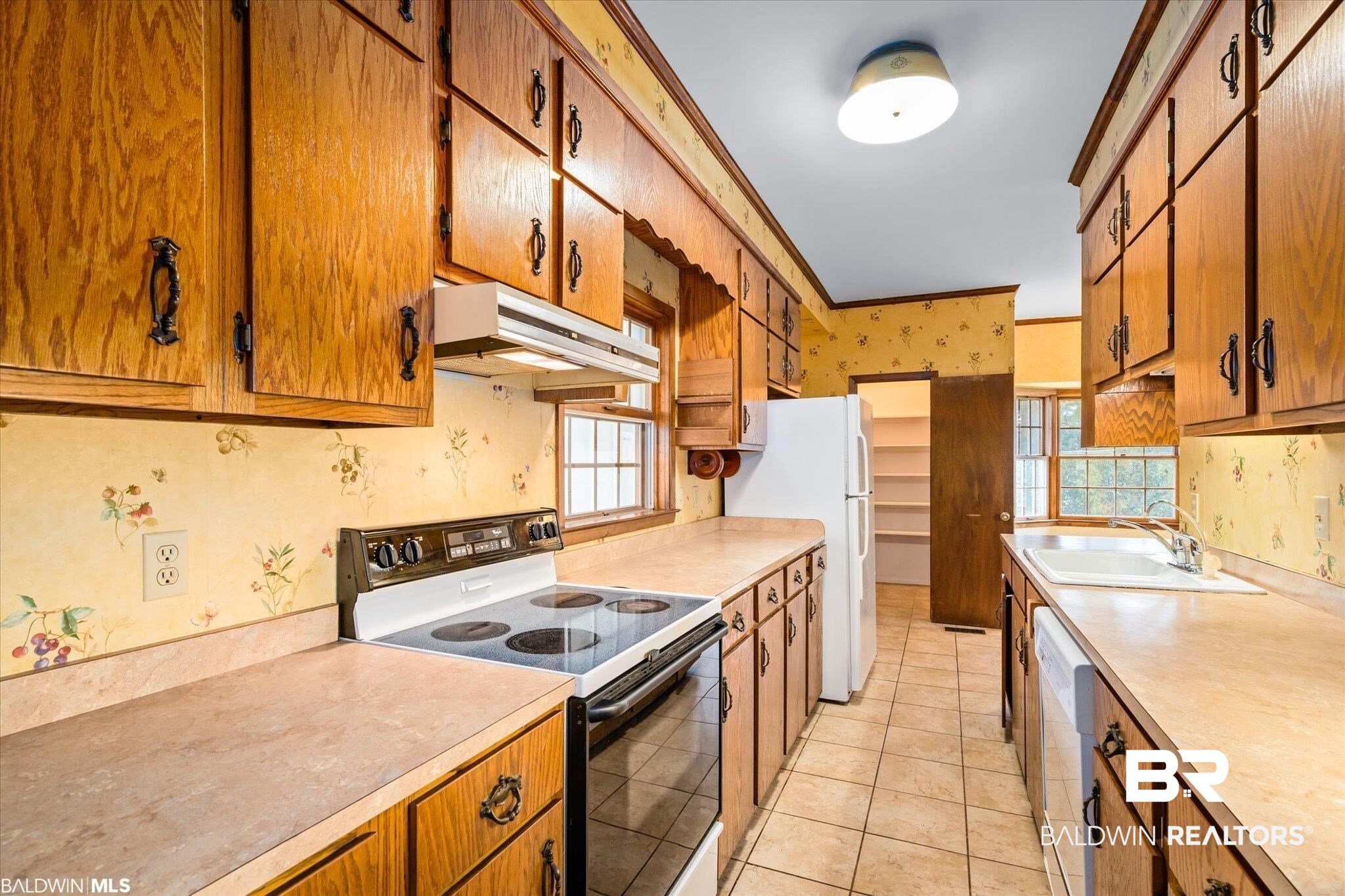 10315 Longleaf Lane Fairhope, AL 36532 - Photo 5 of 27 Kitchen