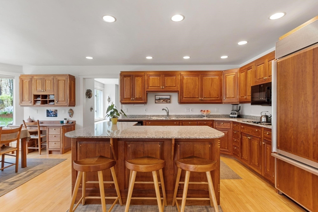 117 Ayer Road Harvard, MA 01451 - Photo 11 of 41