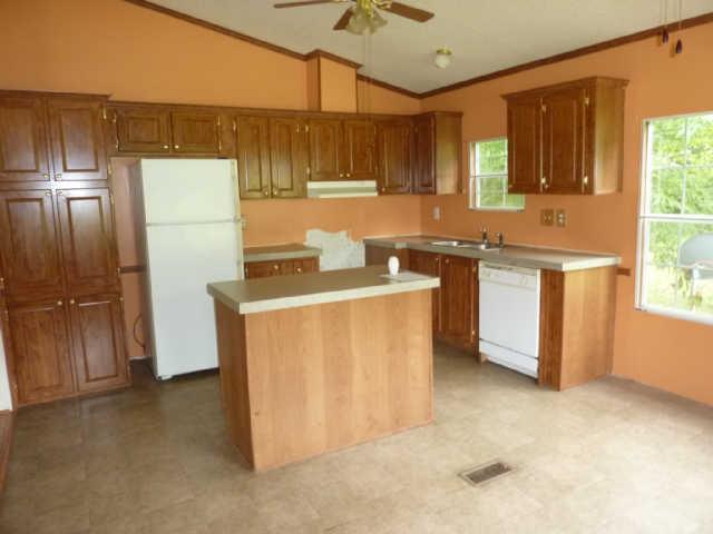 136 Ballenger Road Carthage, TN 37030 - Photo 3 of 10 Gallery Image 3
