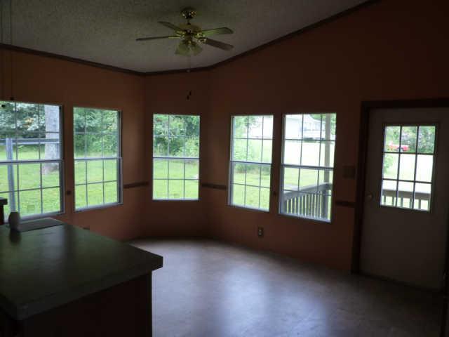 136 Ballenger Road Carthage, TN 37030 - Photo 4 of 10 Gallery Image 4