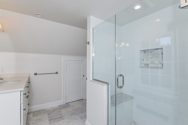 118 Grapevine Road Wenham, MA 01984 - Photo 17 of 19 Gallery Image 17