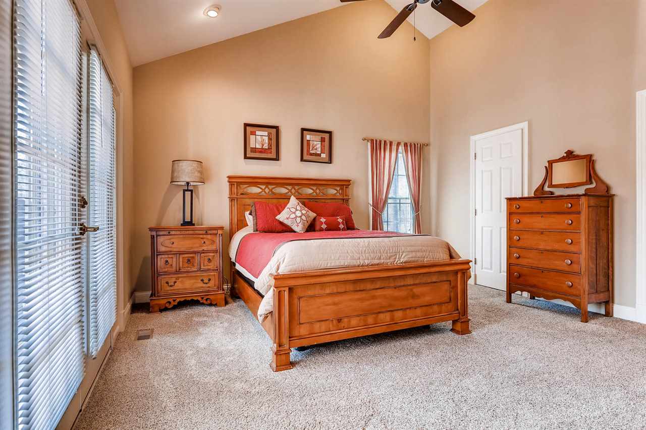 1141 Pine Gate Road Evansville, IN 47725 - Photo 18 of 36 Gallery Image 18