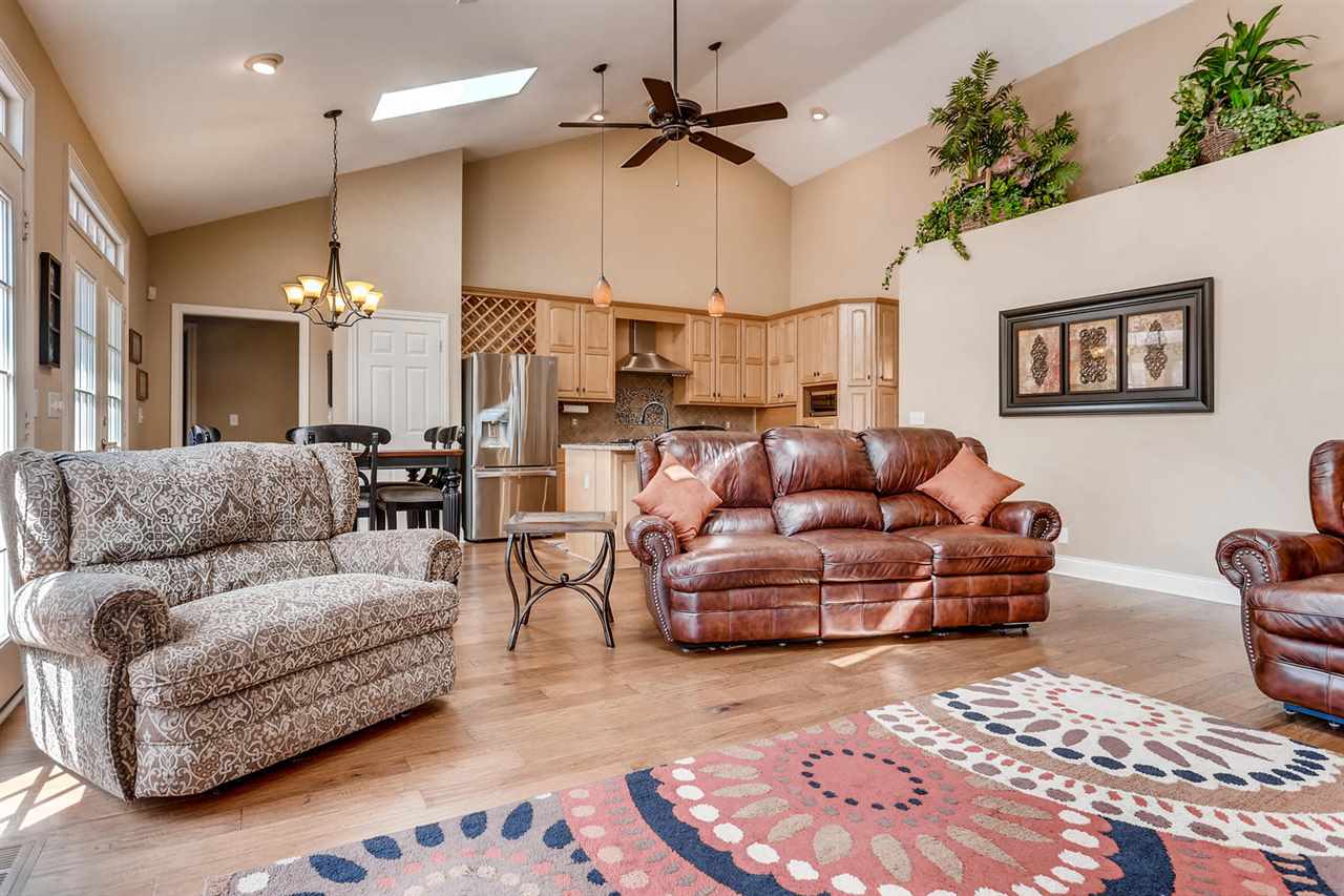 1141 Pine Gate Road Evansville, IN 47725 - Photo 8 of 36 Gallery Image 8