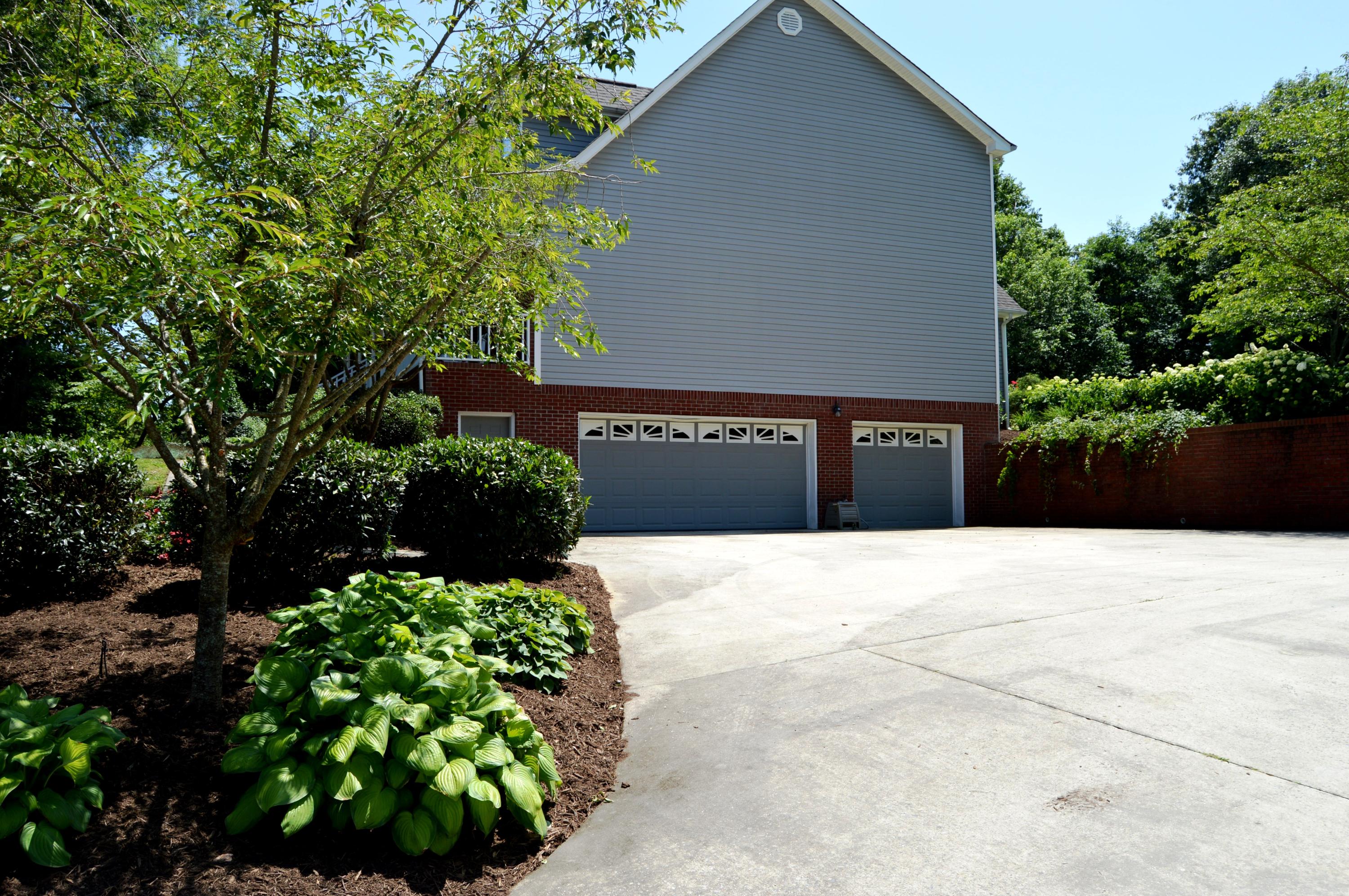 9127 Rocky Point Road Soddy Daisy, TN 37379 - Photo 45 of 51 3 Car Garage View 2