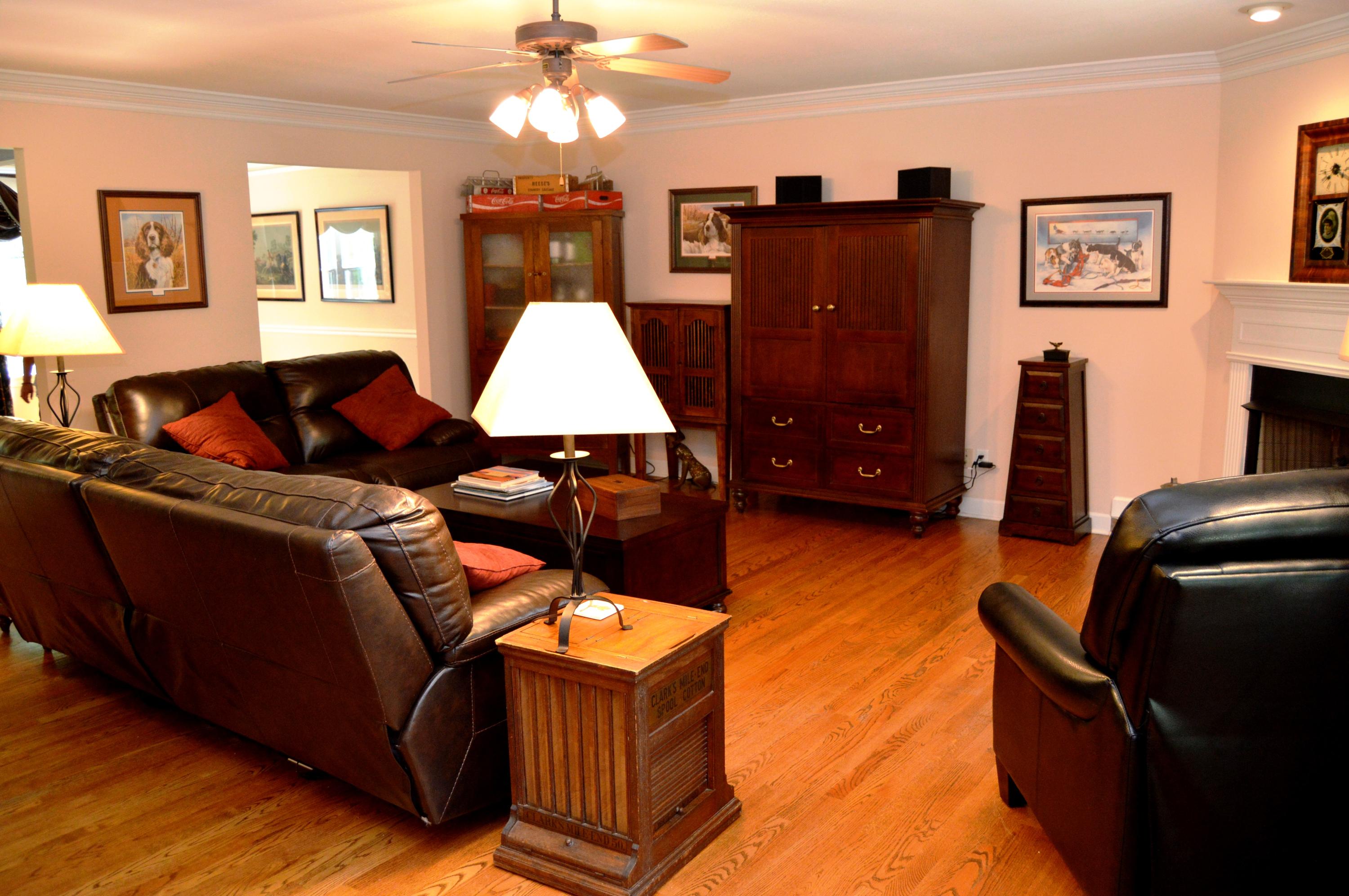 9127 Rocky Point Road Soddy Daisy, TN 37379 - Photo 7 of 51 Living Room 2