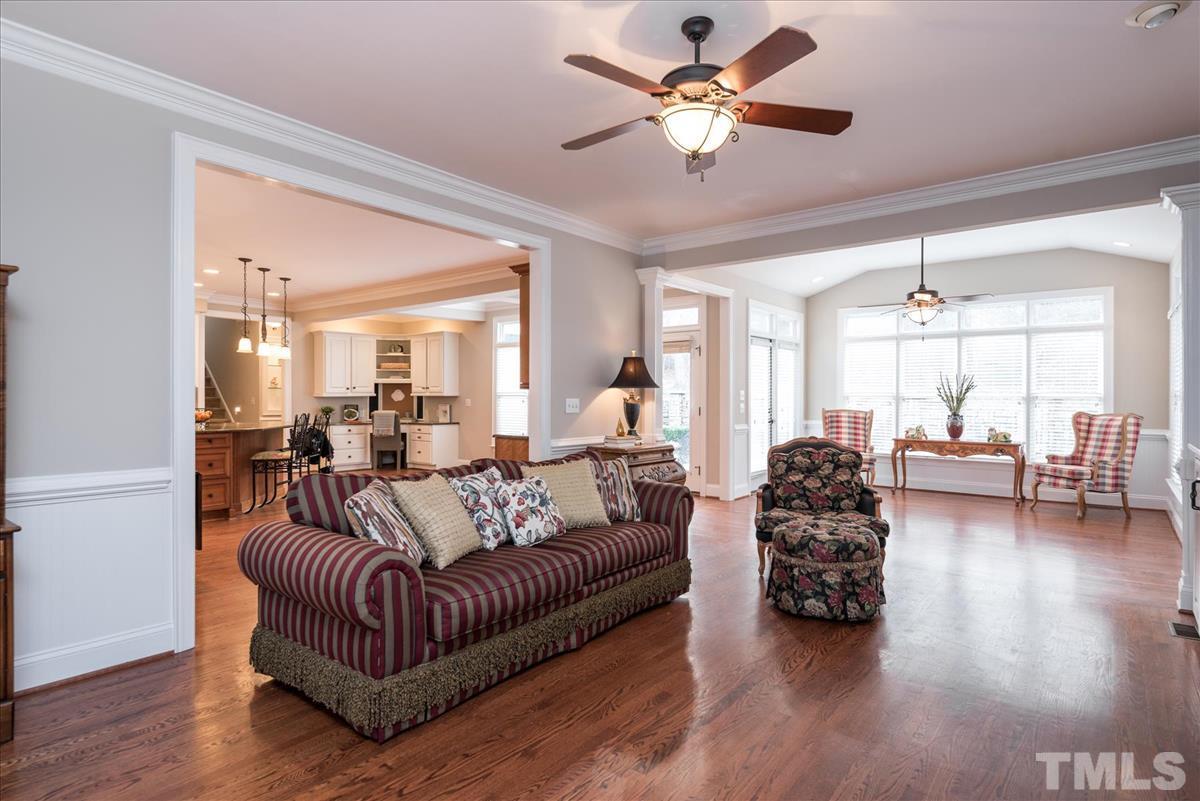 5305 Stargrass Court Raleigh, NC 27613 - Photo 8 of 25