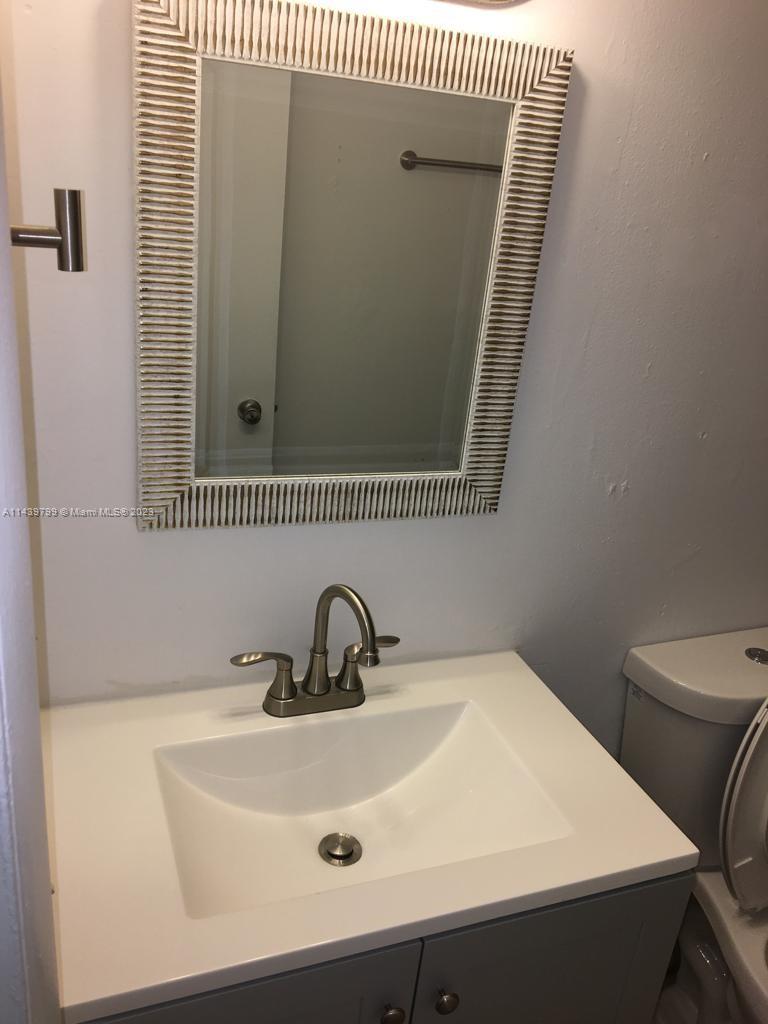 498 Northwest 165th Street, Unit D205 Miami, FL 33169 - Photo 13 of 18