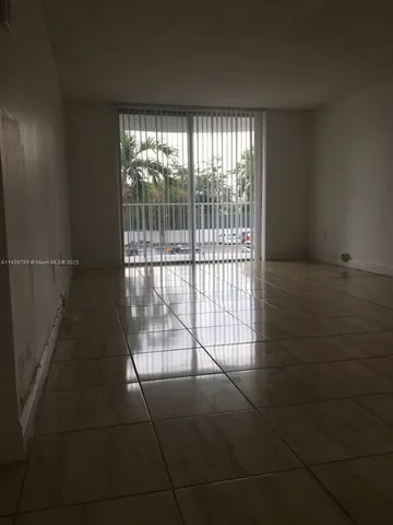 $199,000 | 498 Northwest 165th Street, Unit D205, Miami, FL 33169