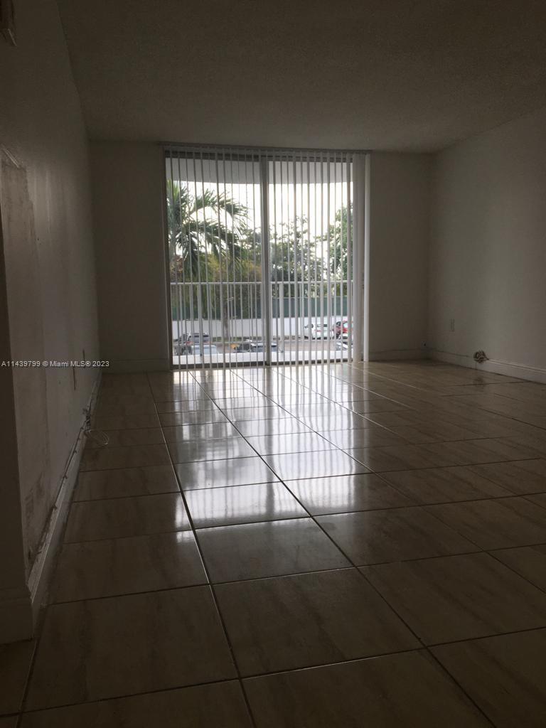 498 Northwest 165th Street, Unit D205 Miami, FL 33169 - Photo 18 of 18