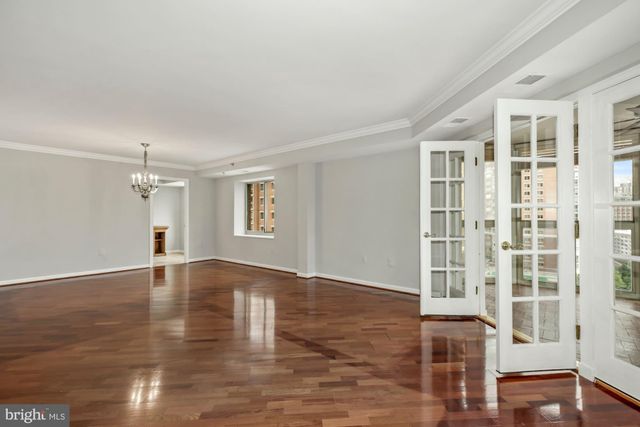 $740,000 | 2121 Jamieson Avenue, Unit 1003, Alexandria, VA 22314