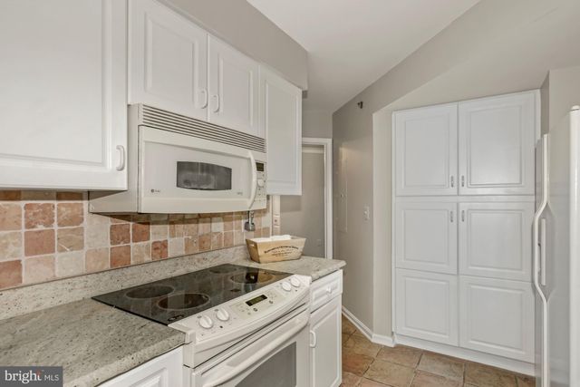 $740,000 | 2121 Jamieson Avenue, Unit 1003, Alexandria, VA 22314