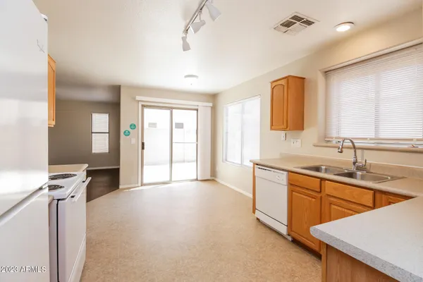 $1,895 | 12925 West Holly Street, Avondale, AZ 85392