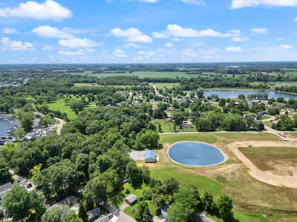 $585,000 | 4116 East Stanton Road, Leesburg, IN 46538