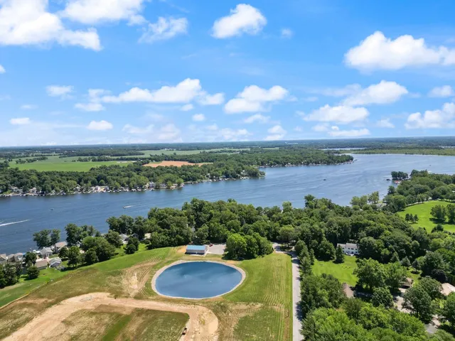 $585,000 | 4116 East Stanton Road, Leesburg, IN 46538