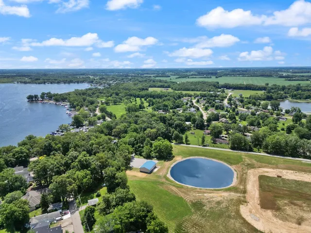 $585,000 | 4116 East Stanton Road, Leesburg, IN 46538