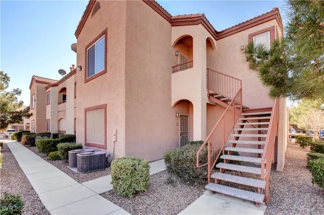 $280,000 | 9580 West Reno Avenue, Unit 238, Las Vegas, NV 89148