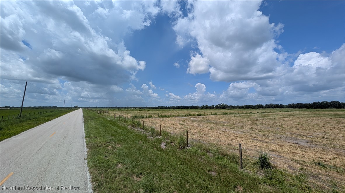 Johnston Road Zolfo Springs, FL 33890 - Photo 4 of 10
