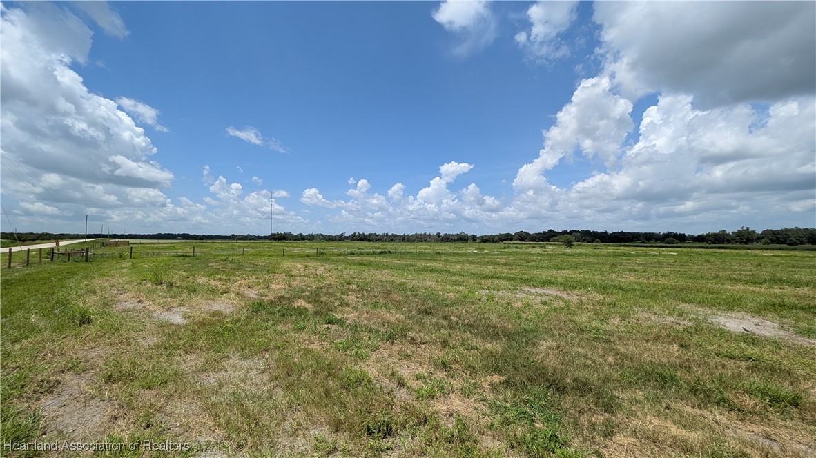 Johnston Road Zolfo Springs, FL 33890 - Photo 7 of 10