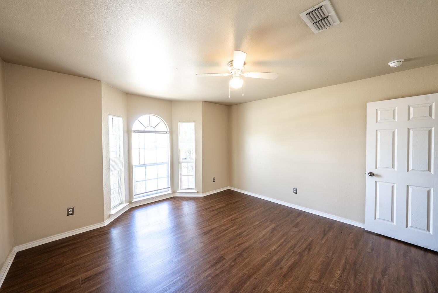 6717 89th Street Lubbock, TX 79424 - Photo 14 of 17 DSC09695