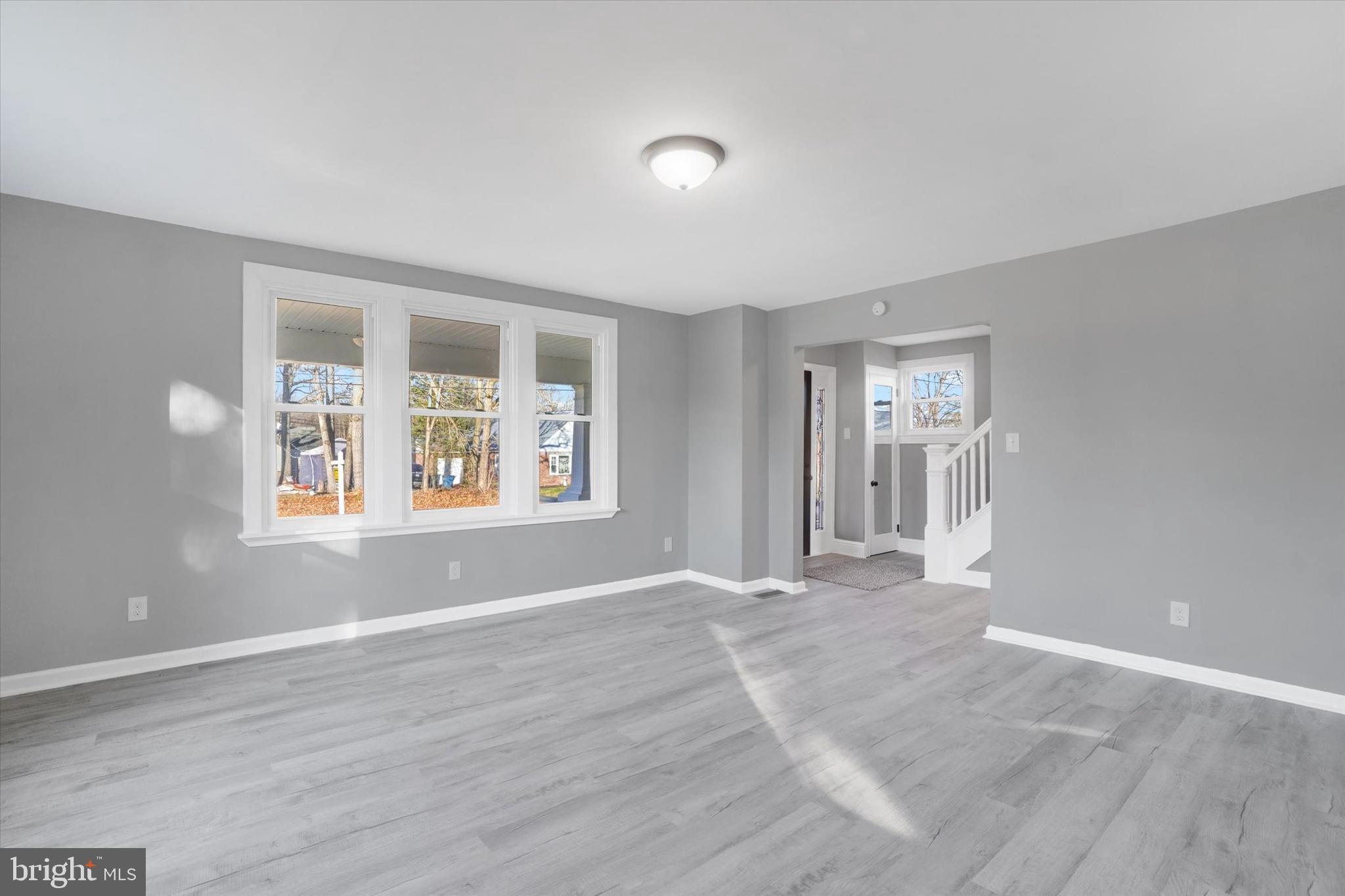 1055 Smith Hill Road York, PA 17408 - Photo 5 of 27 Gallery Image 5