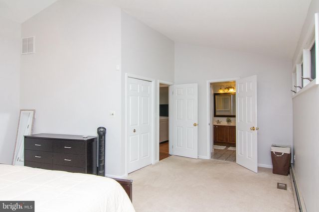 $525,000 | 5525 Woodbine Road, Sykesville, MD 21784